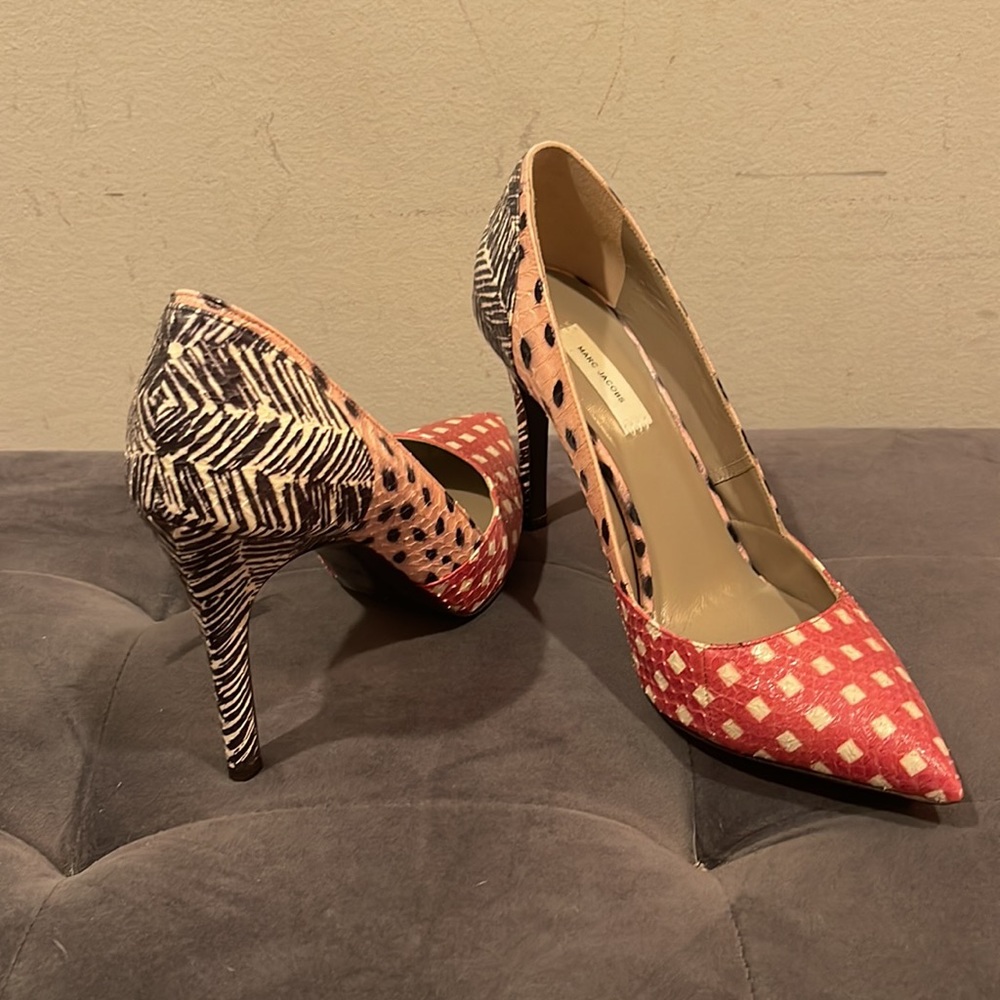 Marc Jacobs heels. - Picture 2 of 4